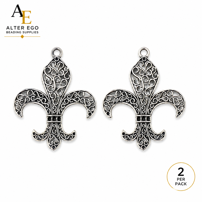 70mm Fleur De Lis Pendant