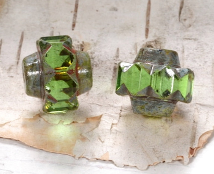 13x15mm Crown Peridot w/ a Picasso Finish