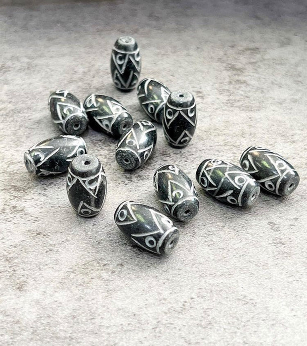 12x19mm Carved Jade Barrel Beads