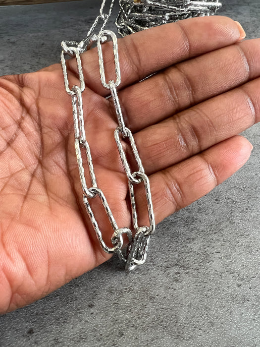 5x22mm Large Hammered Paperclip Chain