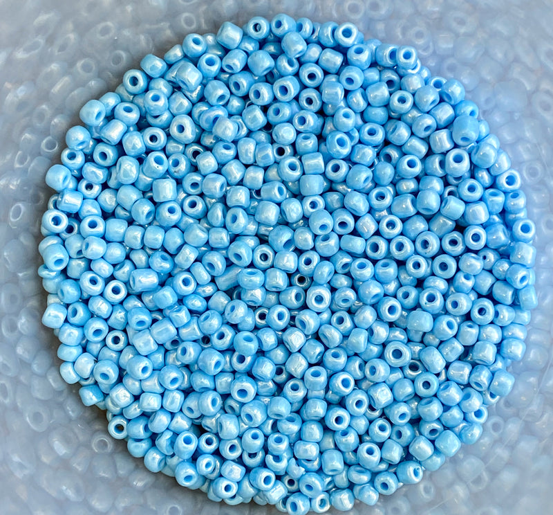 6/0 Opaque Ceylon Sky Blue