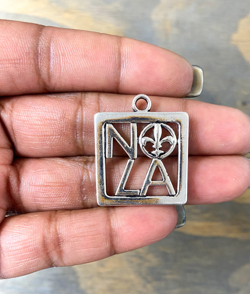 29mm Nola Charm